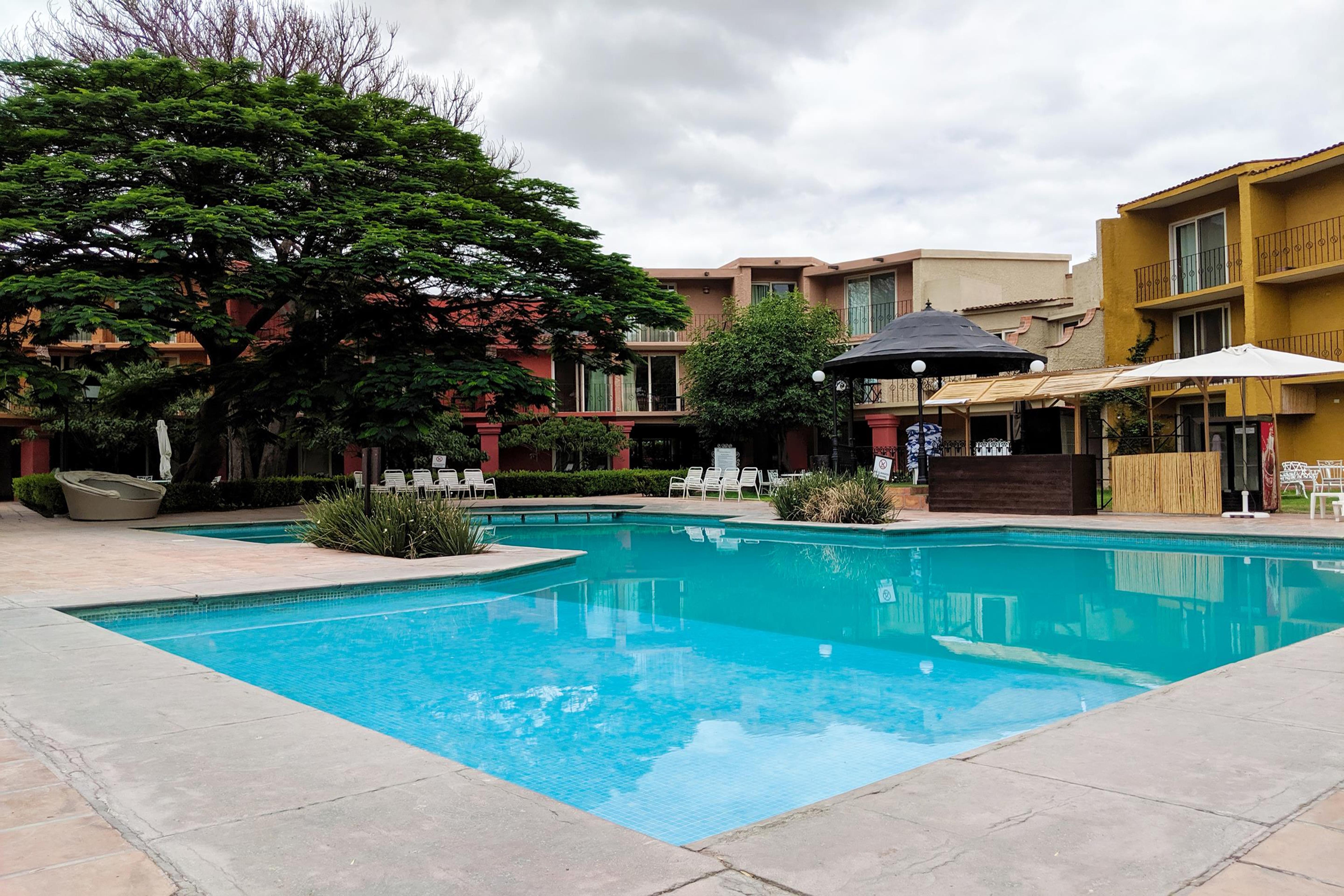 Real De Minas San Miguel De Allende Exteriör bild The pool at the hotel