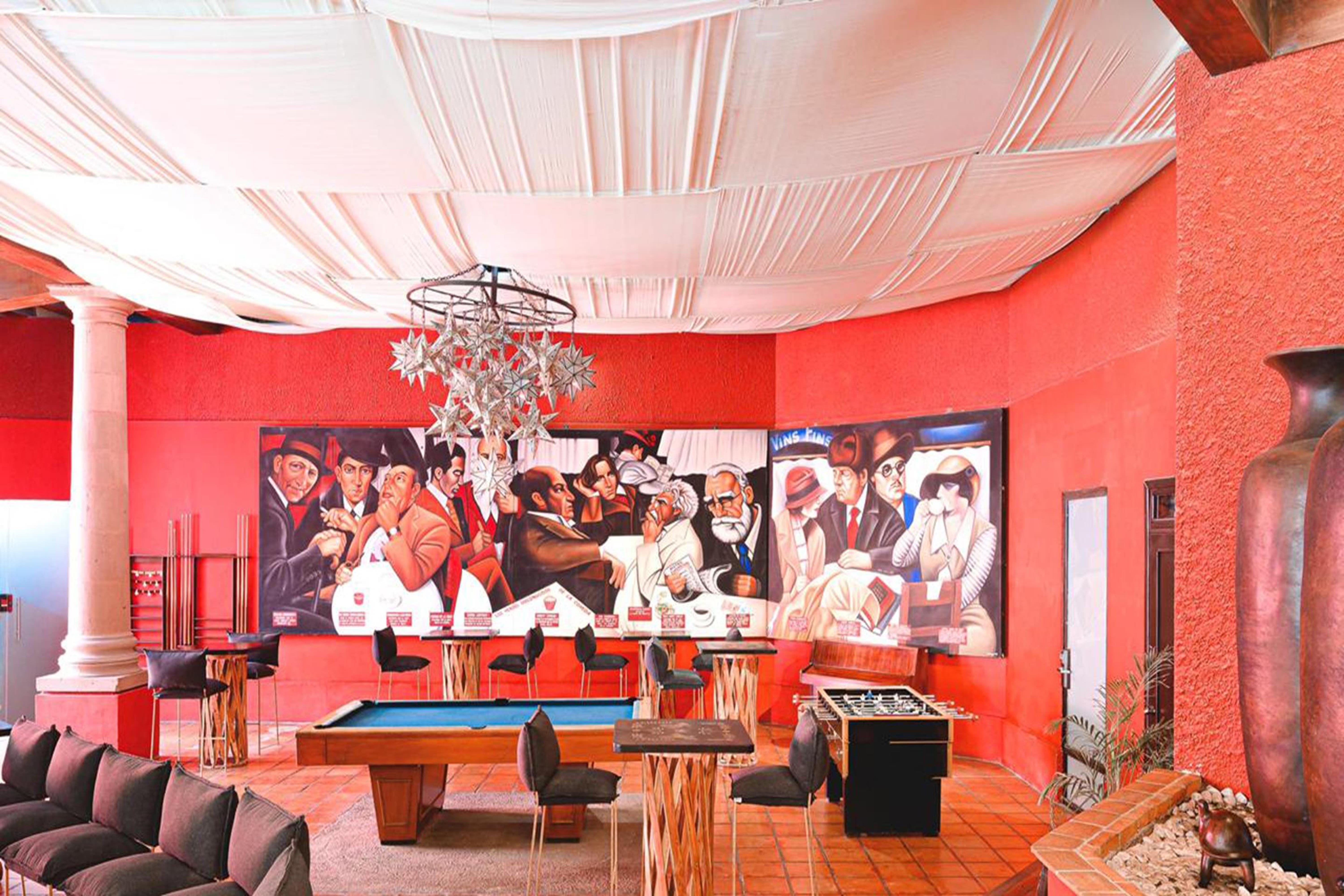 Real De Minas San Miguel De Allende Exteriör bild The interior of the clubhouse